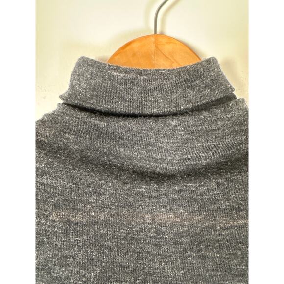 Vince Long Sleeve Turtleneck Charcoal Gray Size Small Layering - Picture 3 of 7